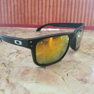 Oakley Holbrook sunglasses